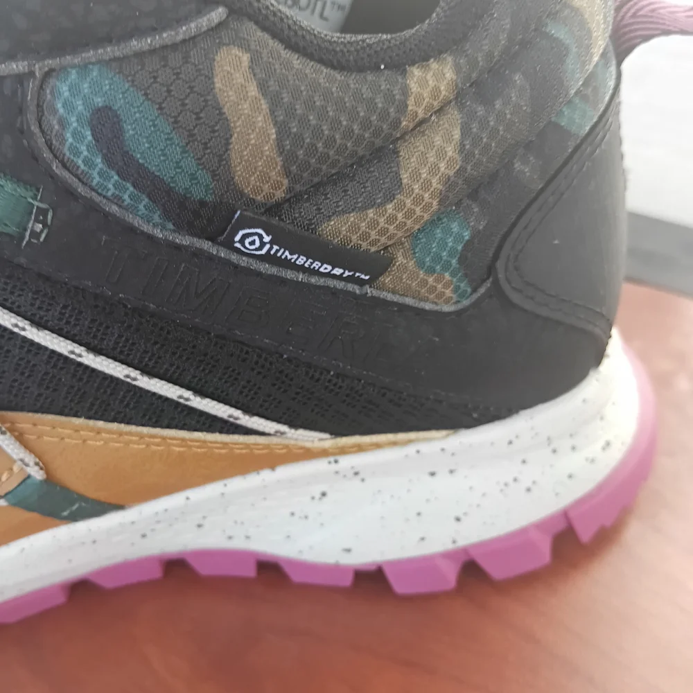 Timberland Women's Black and Pink Hiking Shoes - Picture 12 of 13